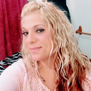 Meet your Posher, Shelly